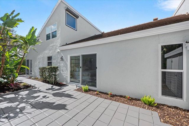 17068 Traverse Circle, Jupiter, FL 33477