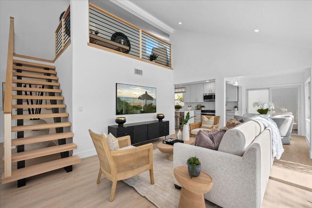 17068 Traverse Circle, Jupiter, FL 33477