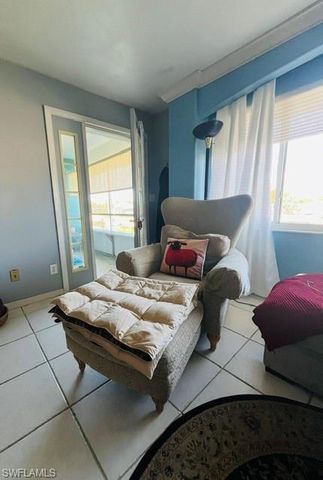 4802 Tudor DR 202, Cape Coral, FL 33904