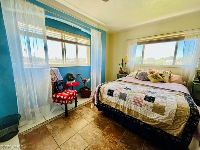4802 Tudor DR 202, Cape Coral, FL 33904