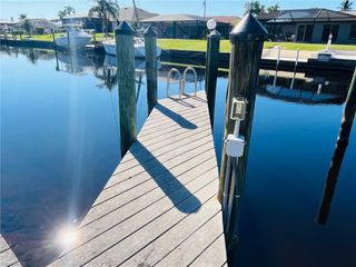 4802 Tudor DR 202, Cape Coral, FL 33904