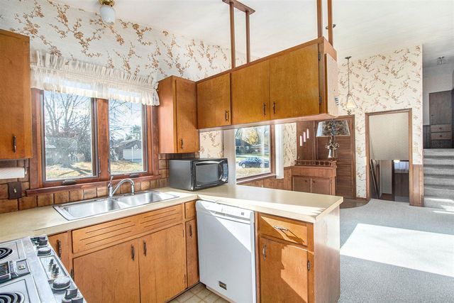 1215 Marlene Street, Holland, MI 49423