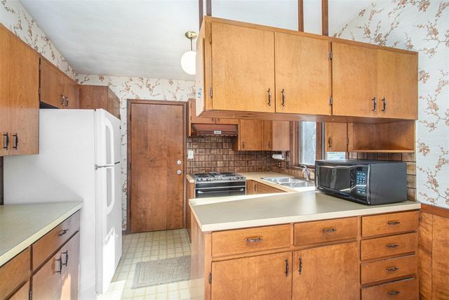 1215 Marlene Street, Holland, MI 49423