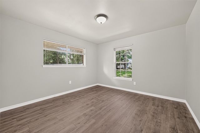 611 Dogwood Trail, Conroe, TX 77316