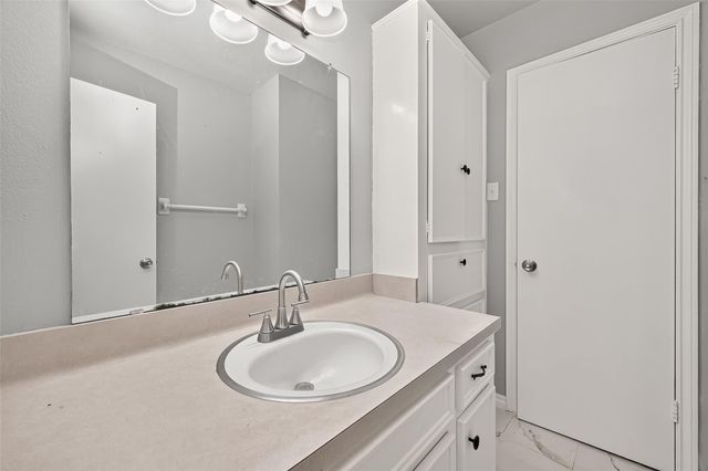 611 Dogwood Trail, Conroe, TX 77316