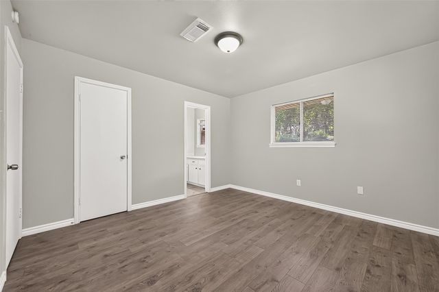 611 Dogwood Trail, Conroe, TX 77316