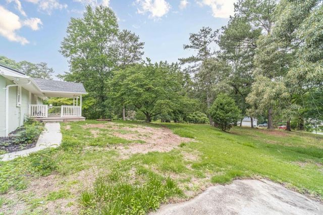 2291 Piney Grove Road, Loganville, GA 30052
