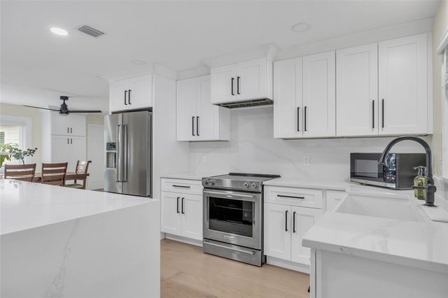 1917 HEWETT LANE, Maitland, FL 32751