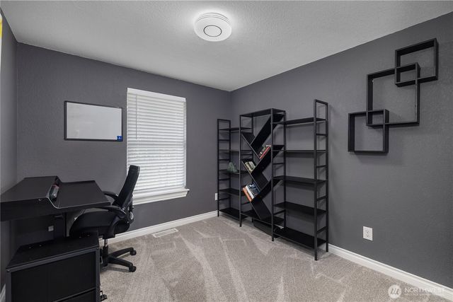 1323 Scarlet Oak Drive SE, Olympia, WA 98513