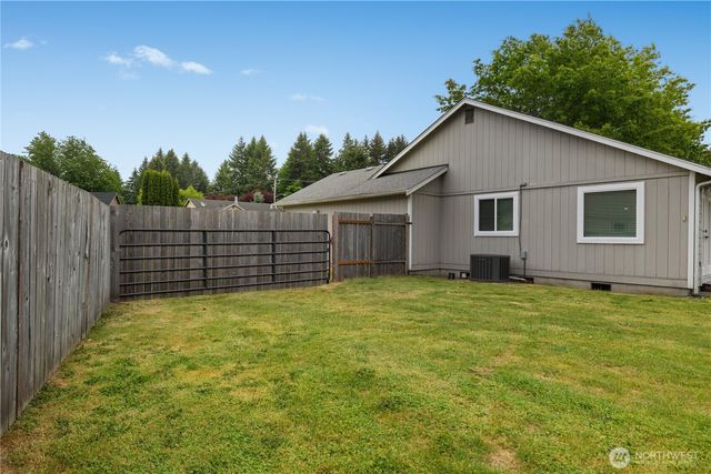 1323 Scarlet Oak Drive SE, Olympia, WA 98513