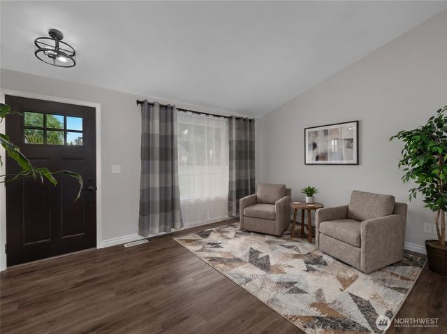 1323 Scarlet Oak Drive SE, Olympia, WA 98513
