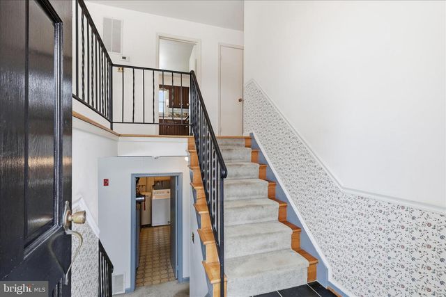 12466 HENDERSON RD, Clifton, VA 20124