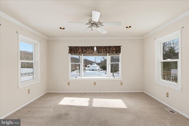 12466 HENDERSON RD, Clifton, VA 20124