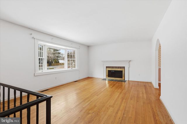 12466 HENDERSON RD, Clifton, VA 20124