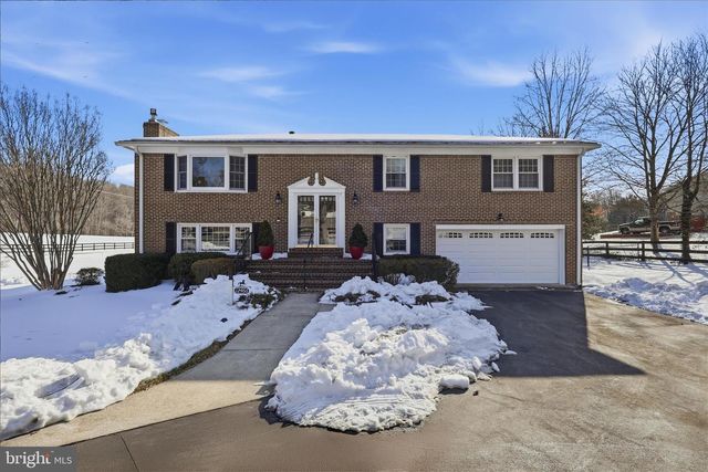 12466 HENDERSON RD, Clifton, VA 20124