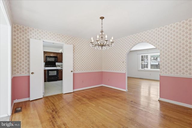 12466 HENDERSON RD, Clifton, VA 20124