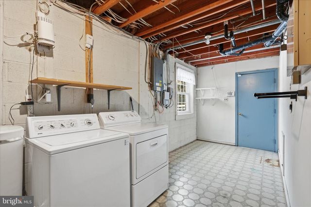 12466 HENDERSON RD, Clifton, VA 20124