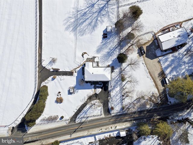 12466 HENDERSON RD, Clifton, VA 20124