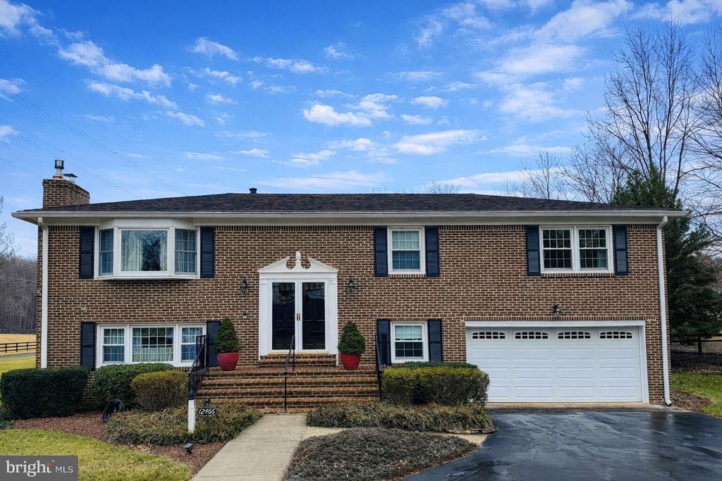 12466 HENDERSON RD, Clifton, VA 20124