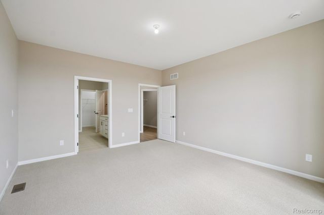 864 Kelpie Drive, Pittsfield Charter Township, MI 48108