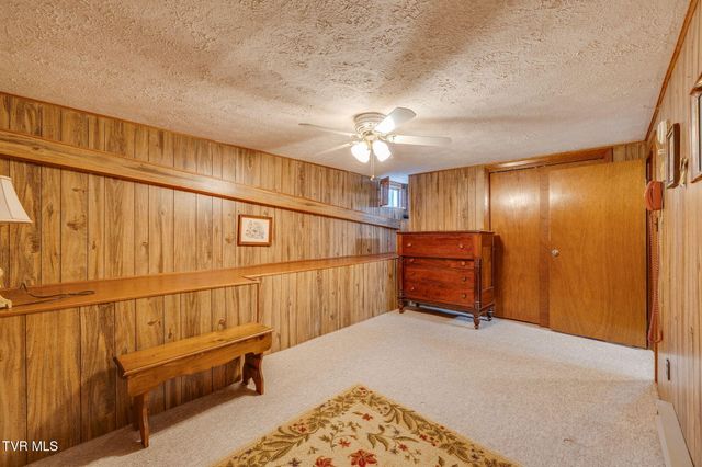 1833 Jackson Hollow Road, Kingsport, TN 37663