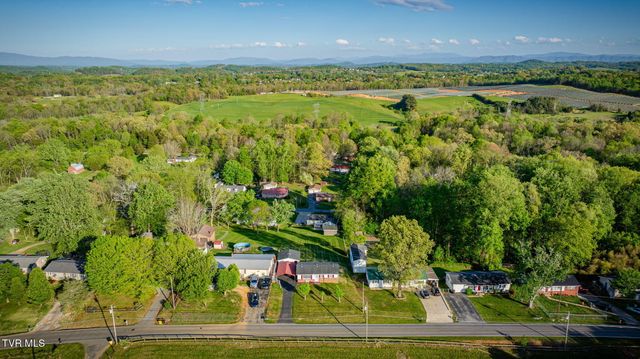 1833 Jackson Hollow Road, Kingsport, TN 37663