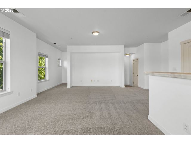 8900 Ne BRENTFORD Way, Beaverton, OR 97006