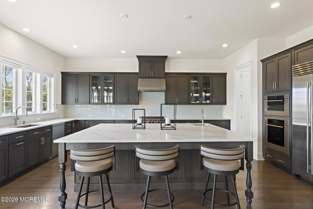 1 Ashbourne Lane, Lincroft, NJ 07738