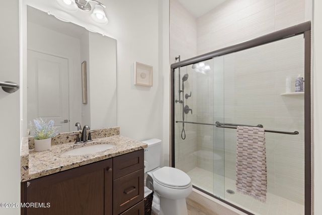1 Ashbourne Lane, Lincroft, NJ 07738