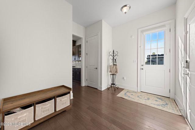 1 Ashbourne Lane, Lincroft, NJ 07738