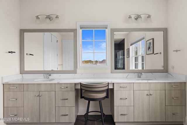 1 Ashbourne Lane, Lincroft, NJ 07738