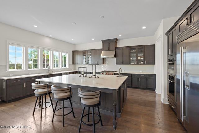 1 Ashbourne Lane, Lincroft, NJ 07738