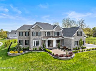 1 Ashbourne Lane, Lincroft, NJ 07738