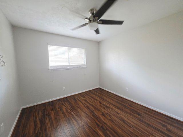 15330 Oak Terrace Drive, Houston, TX 77082