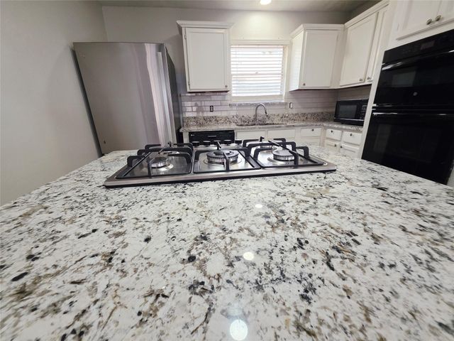 15330 Oak Terrace Drive, Houston, TX 77082