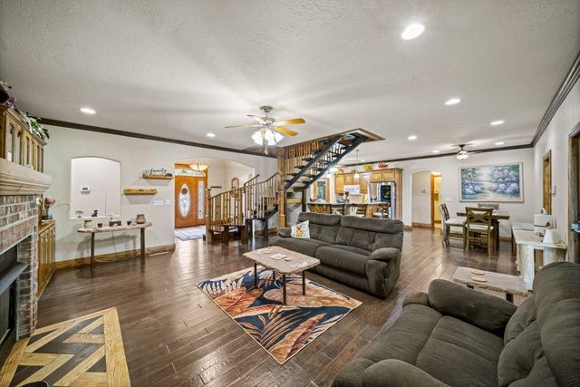 3110 Old Dyke Road, Grove, OK 74344