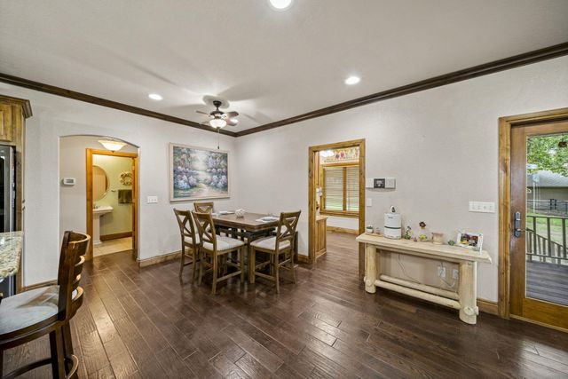 3110 Old Dyke Road, Grove, OK 74344