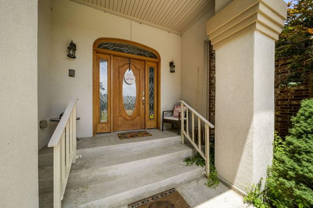 3110 Old Dyke Road, Grove, OK 74344