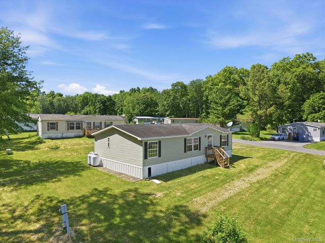 59 Deer Haven Lane, Gardiner, NY 12525