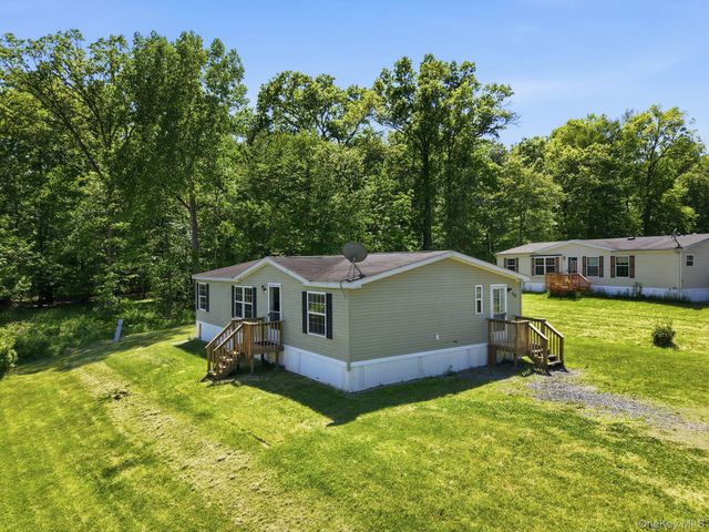 59 Deer Haven Lane, Gardiner, NY 12525