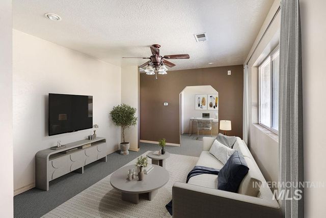 7370 Sagebrush Lane, Caldwell, ID 83607