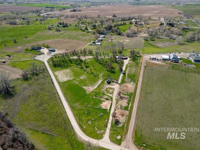 7370 Sagebrush Lane, Caldwell, ID 83607