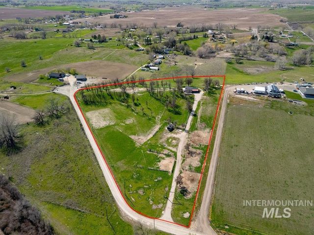 7370 Sagebrush Lane, Caldwell, ID 83607