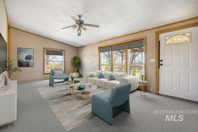 7370 Sagebrush Lane, Caldwell, ID 83607