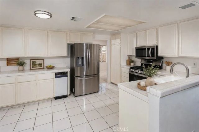7221 Bouquet Drive, West Hills, CA 91307