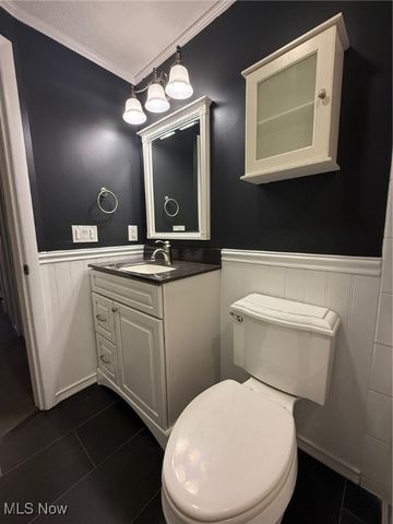 5998 Collins Road, Mentor, OH 44060