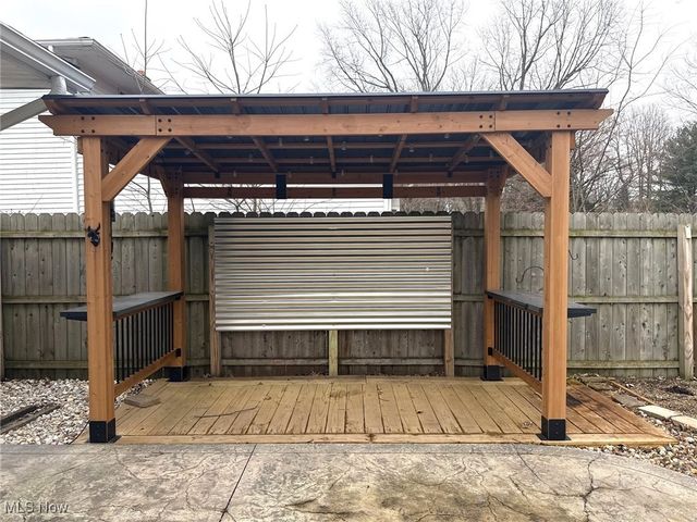 5998 Collins Road, Mentor, OH 44060