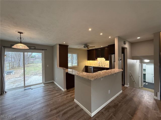 5998 Collins Road, Mentor, OH 44060