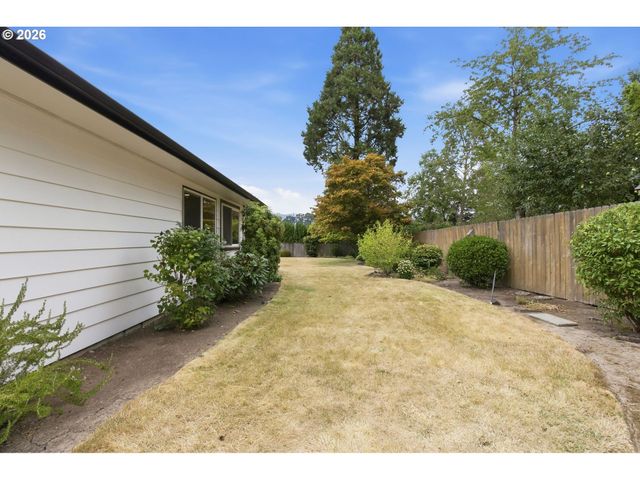 1400 N HADLEY Rd, Newberg, OR 97132