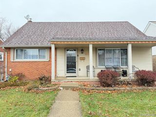 2036 Willow Street, Dearborn, MI 48124